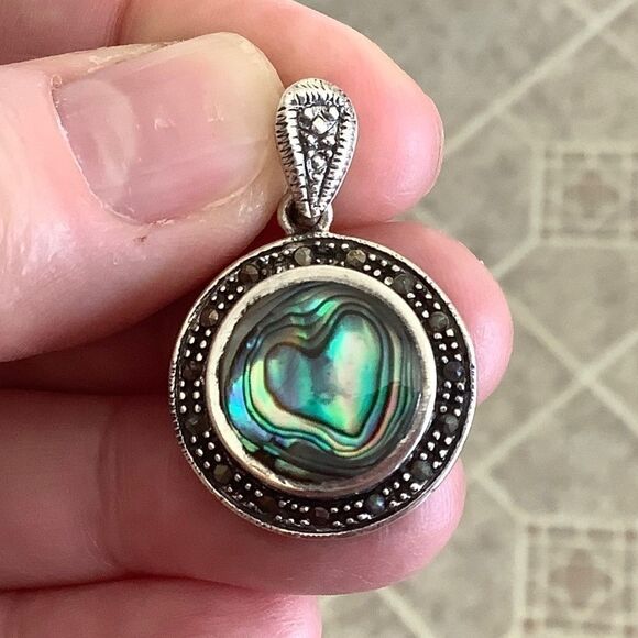 𝅺STERLING SILVER 925 ABALONE SHELL  MARCASITE WOMAN PENDANT​​ - Picture 4 of 7
